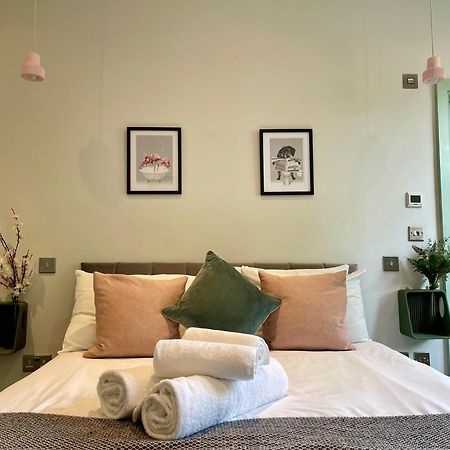 Cute 1-Bedroom Ground Apartment In Stoke Newington Лондон Екстер'єр фото